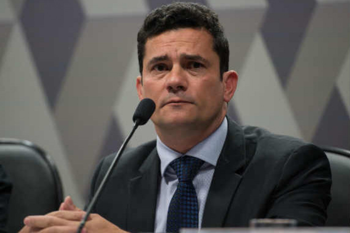 O juiz federal Sérgio Moro durante audiência pública na CCJ do Senado, em setembro de 2015. Foto: Fábio Rodrigues Pozzebom/Agência Brasil (Foto: Fábio Rodrigues Pozzebom/Agência Brasil) O juiz federal Sérgio Moro durante audiência pública na CCJ do Senado, em setembro de 2015. Foto: Fábio Rodrigues Pozzebom/Agência Brasil/Foto: Fábio Rodrigues Pozzebom/Agência Brasil