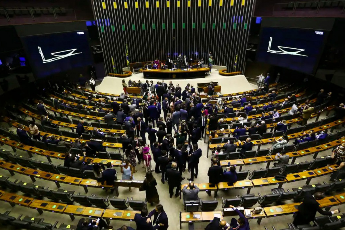 Parlamentares aprovaram o aumento do número de cadeiras da Casa de 513 para 531/Marcelo Camargo/Agência Brasil Parlamentares aprovaram o aumento do número de cadeiras da Casa de 513 para 531/Marcelo Camargo/Agência Brasil