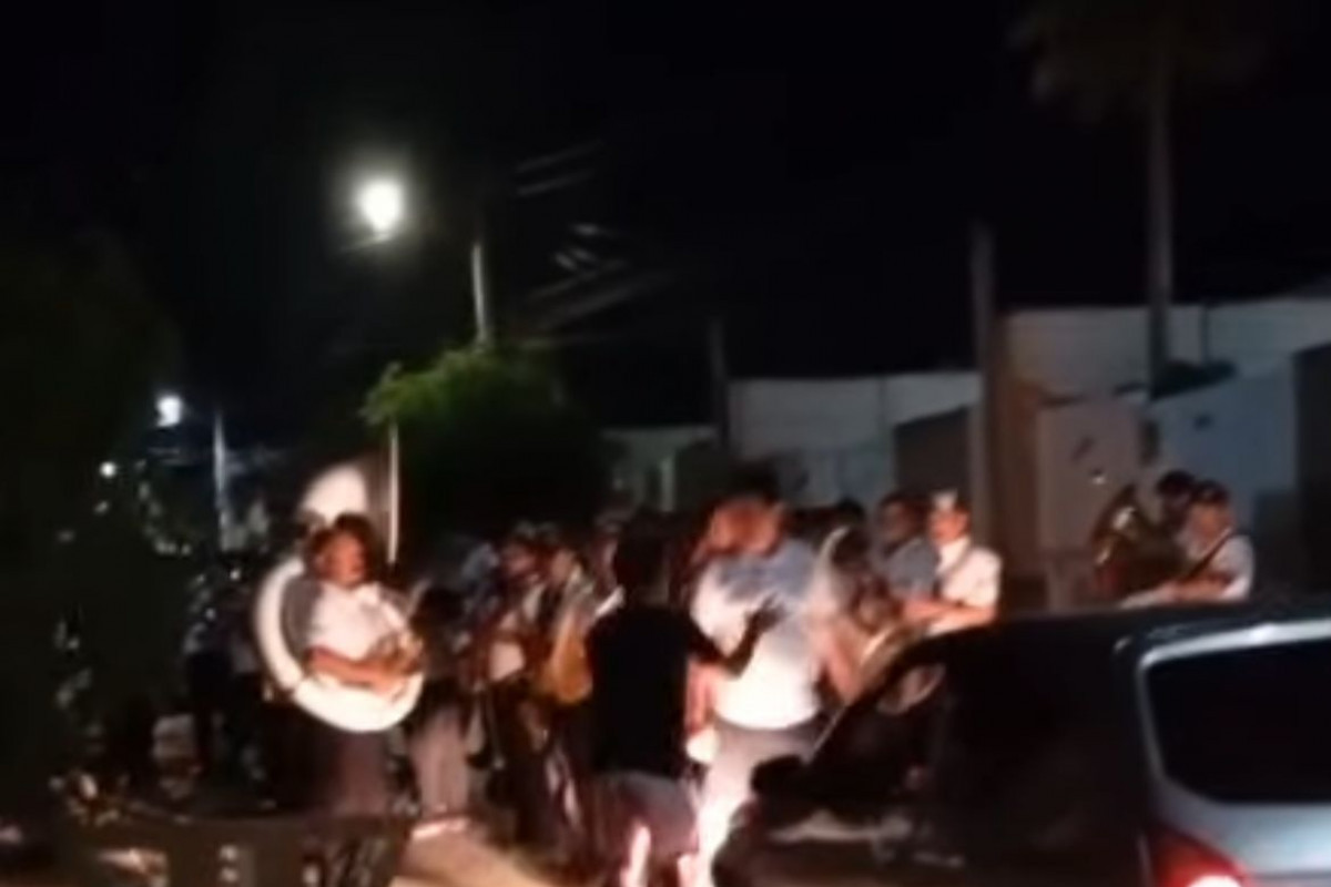 Apresentação da banda é tradicional da cidade