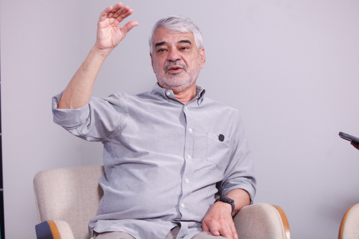 Costa ainda falou sobre a participação do partido nos governos municipal e estadual, oposição ao governo Raquel, candidaturas pernambucanas ao senado, além da permanência do PT na federação com PV e PCdoB