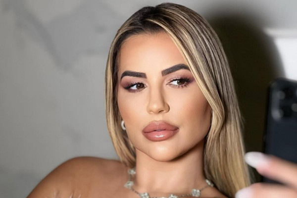 A influenciadora Deolane Bezerra.