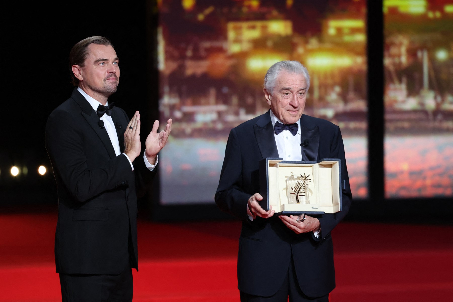 Leonardo Di Caprio entregou Palma de Ouro honorária para Robert De Niro