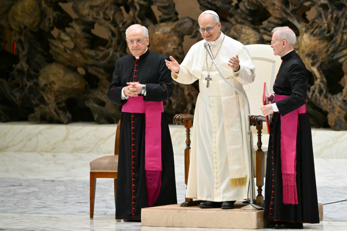 Papa Leão XVI realizando discurso