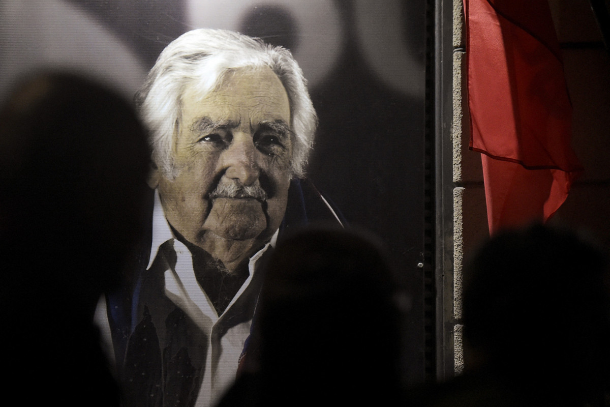 Uruguai se despede do popular ex-presidente 'Pepe' Mujica
