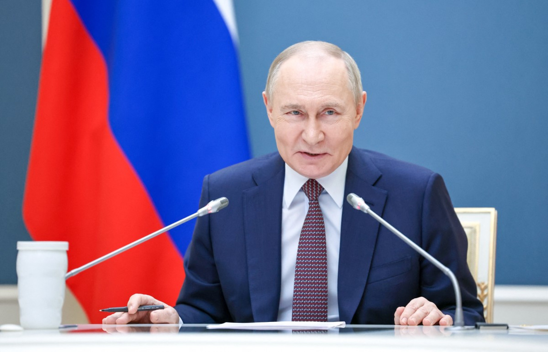 Presidente da Rússia Vladimir Putin em reunião de videoconferência com a organização pública russa de empreendedores, 