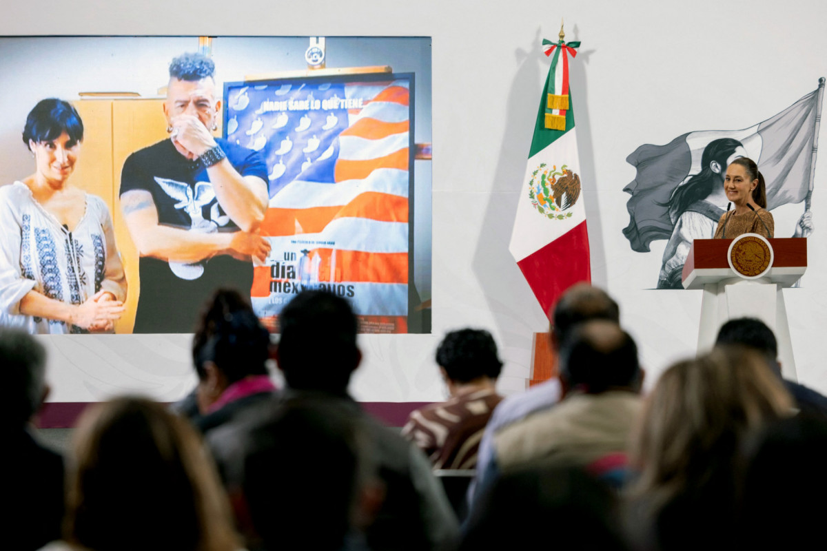 Handout picture released by the Mexican Presidency shows Mexico's President Claudia Sheinbaum smiling during her daily press conference at the National Palace in Mexico City on May 09, 2025. Mexico has sued Google for changing the Gulf of Mexico's name to 