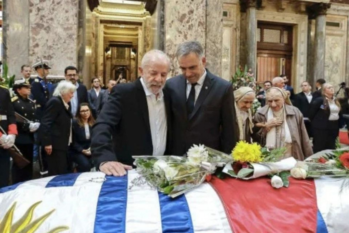 O presidente Lula e o presidente do Uruguai, Yamandú Orsi, participaram do velório de Pepe Mujica/Ricardo Stuckert/PR
