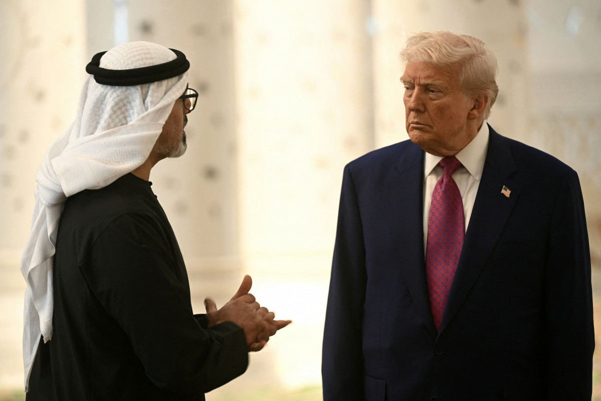 Presidente Sheikh Mohamed bin Zayed Al Nahyan recebendo Donald Trump.