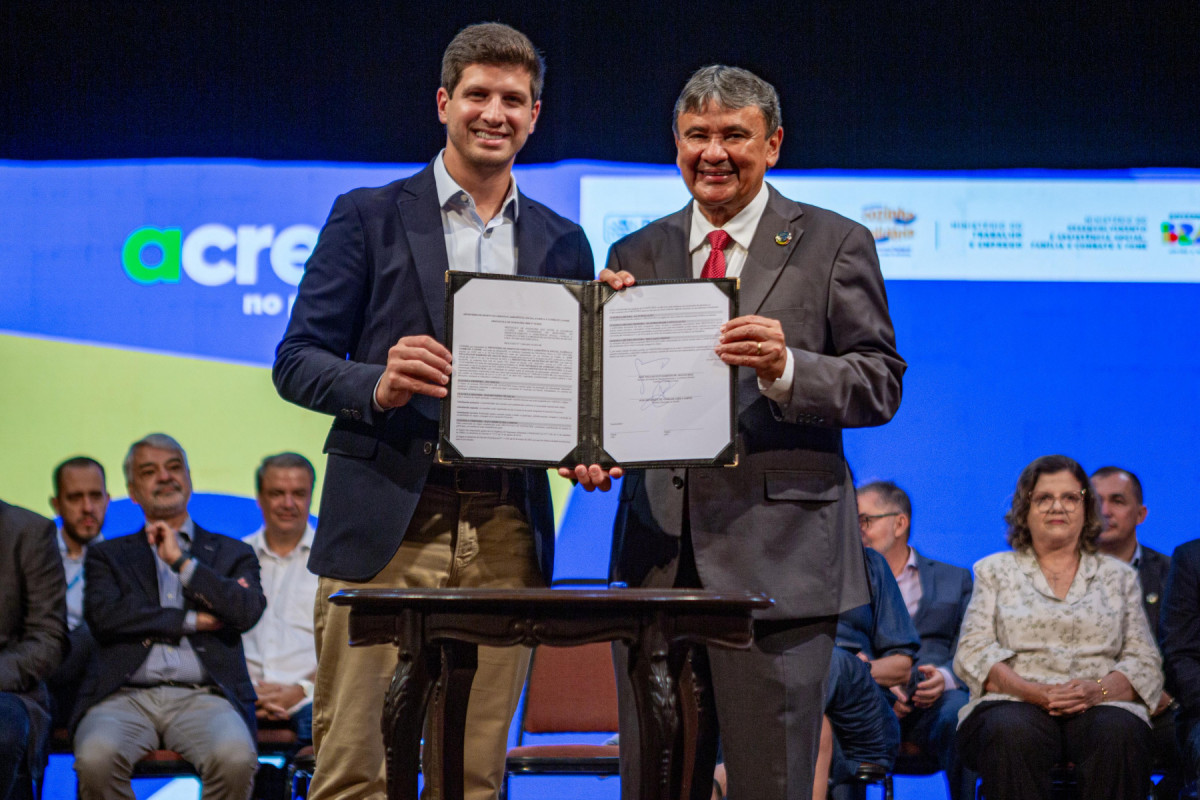 João Campos, prefeito do Recife e Ministro Wellington Dias
