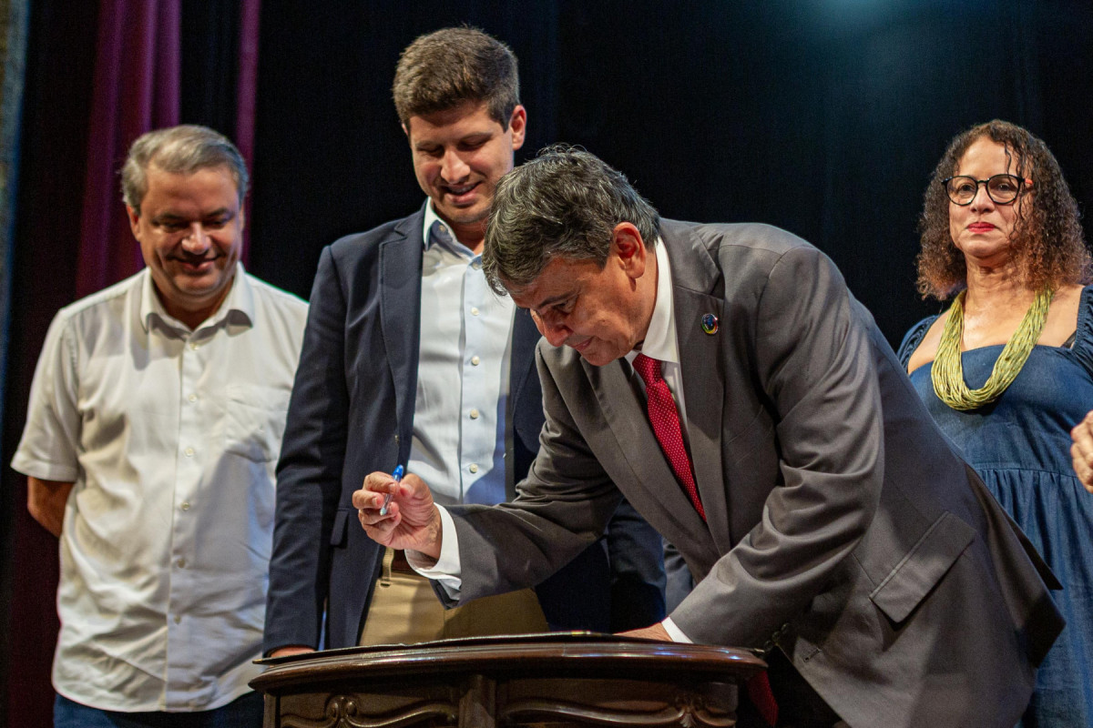 Recife aderiu, nesta sexta (16), ao programa Acreditar no Primeiro Passo