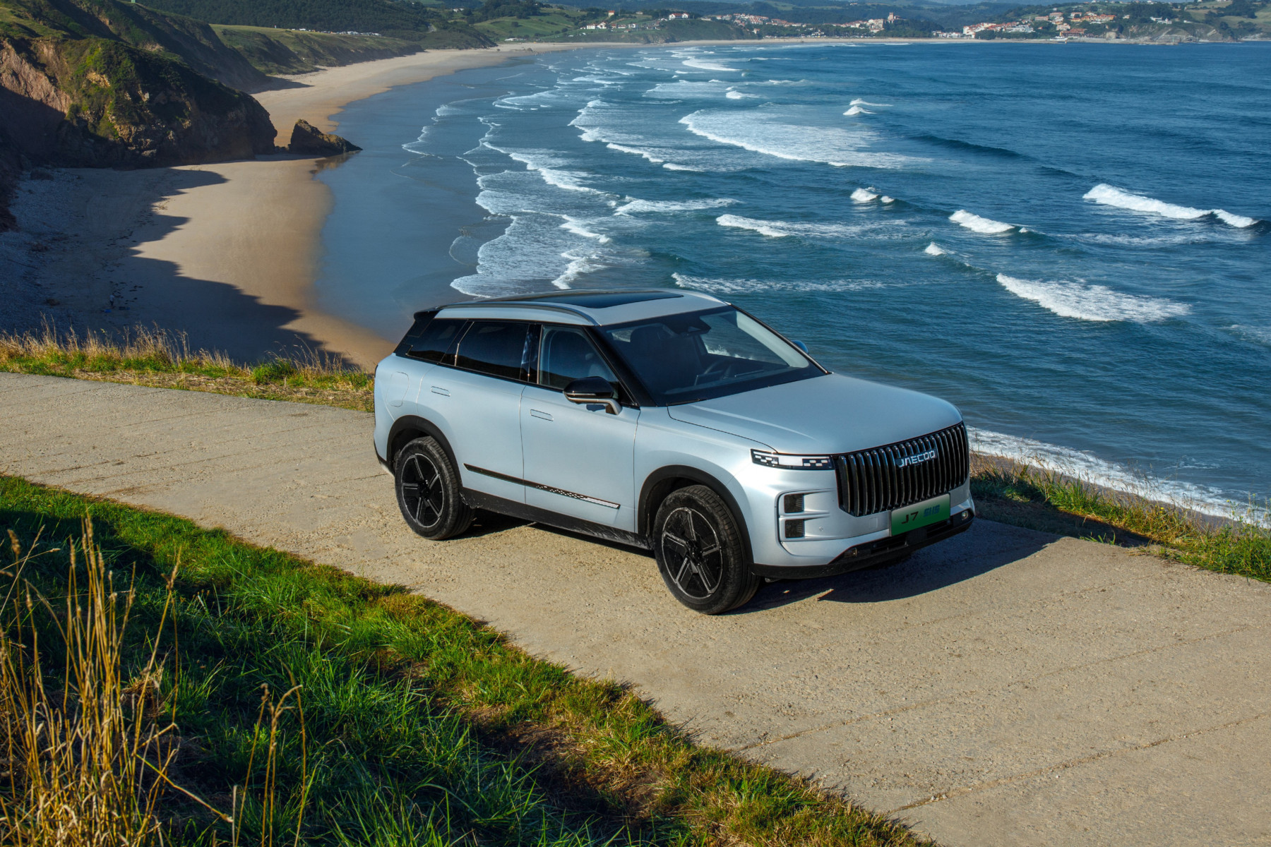 Modelo de estreia da marca, o Jaecoo 7 é SUV híbrido-plugin, ou PHEV na sigla em inglês