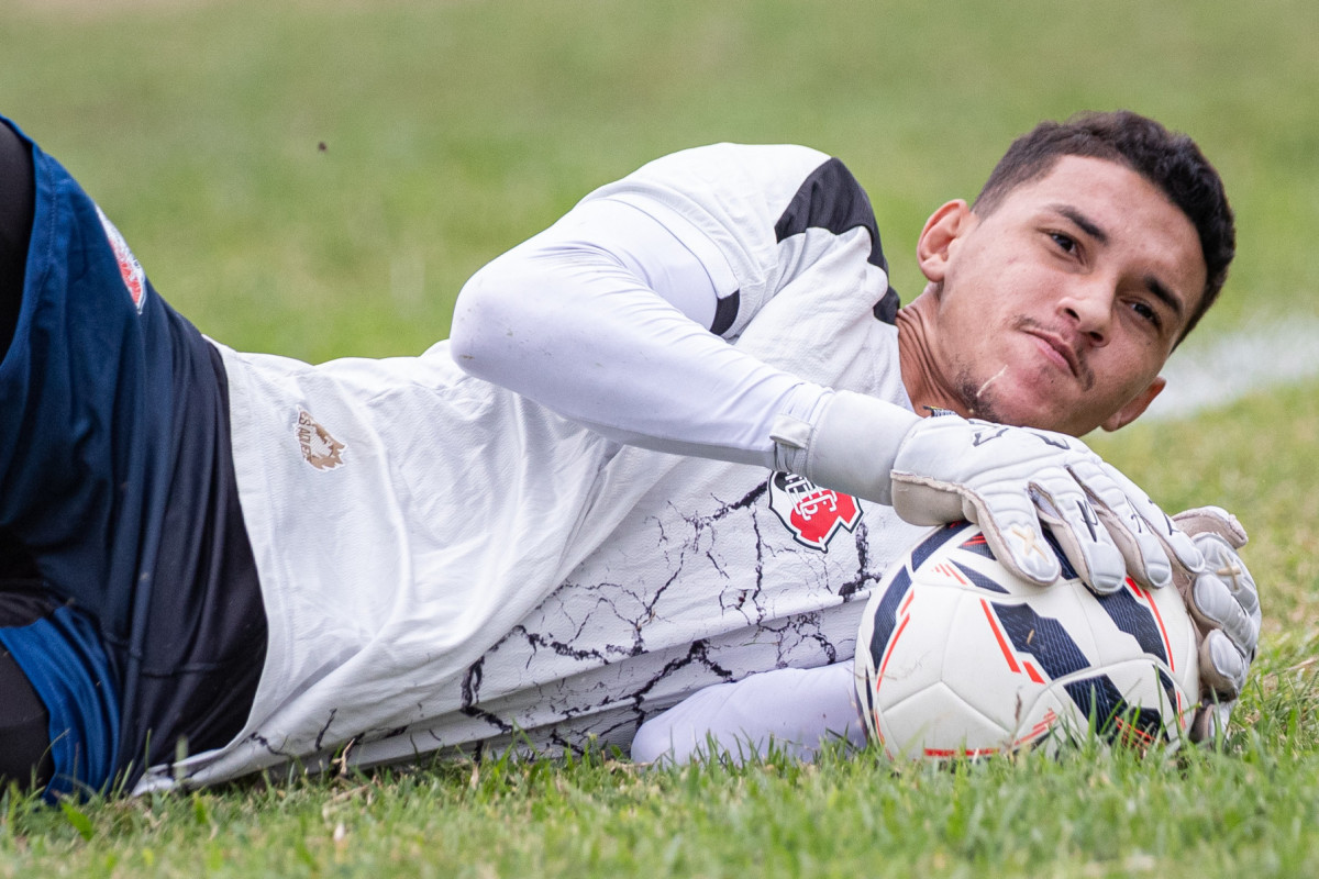 Jogador do Santa Cruz, Rokenedy./Rafael Vieira