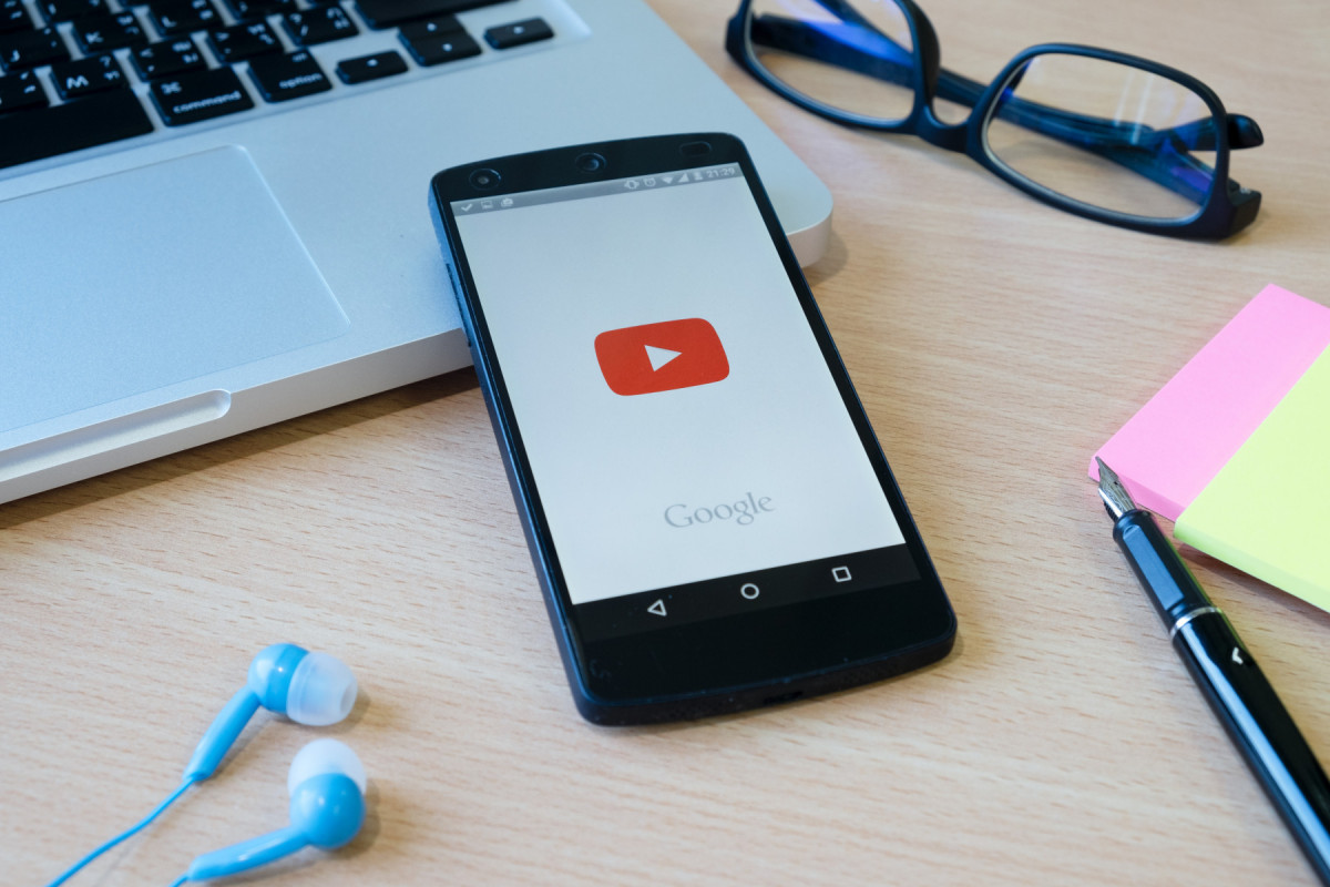 Youtube/Freepik