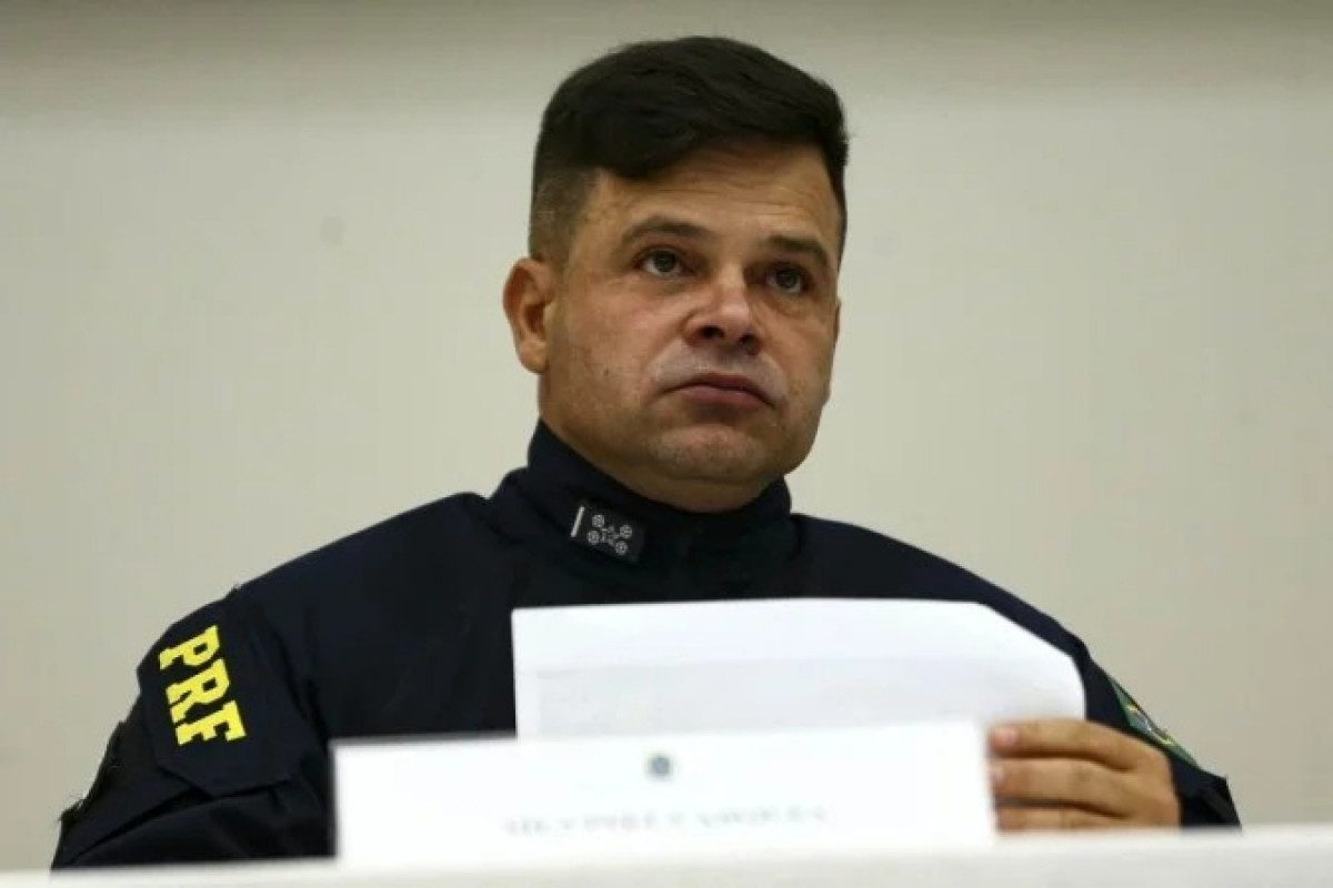 O servidor ressaltou que Silvinei Vasques tinha uma proximidade exagerada com o governo de Jair Bolsonaro e citou a pressão para as abordagens indevidas(Foto: Marcelo Camargo/Agência Brasil) O servidor ressaltou que Silvinei Vasques tinha uma proximidade exagerada com o governo de Jair Bolsonaro e citou a pressão para as abordagens indevidas/Foto: Marcelo Camargo/Agência Brasil