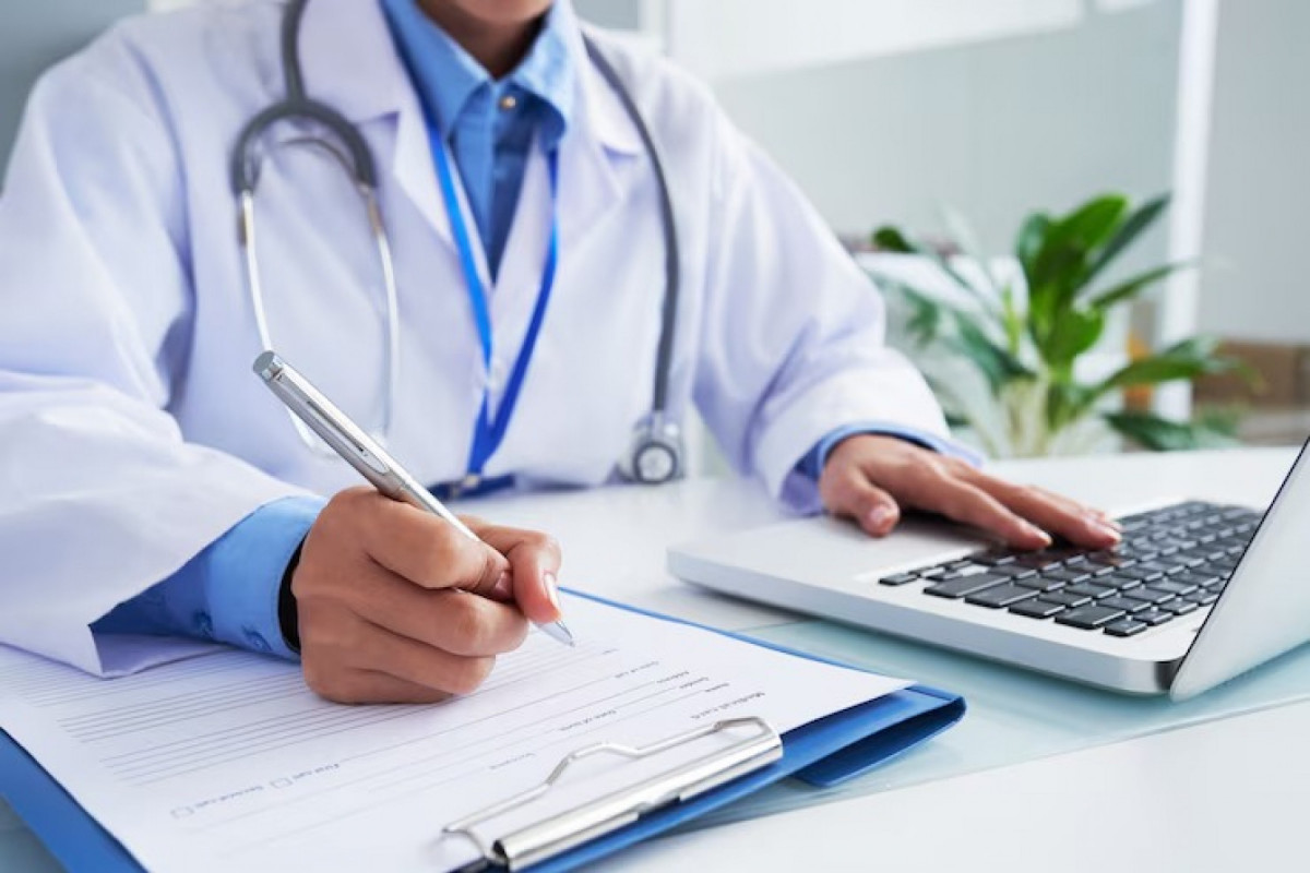 Dez médicos foram convocados