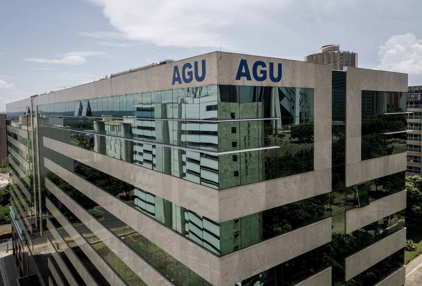 Fachada da sede da AGU, em Brasília