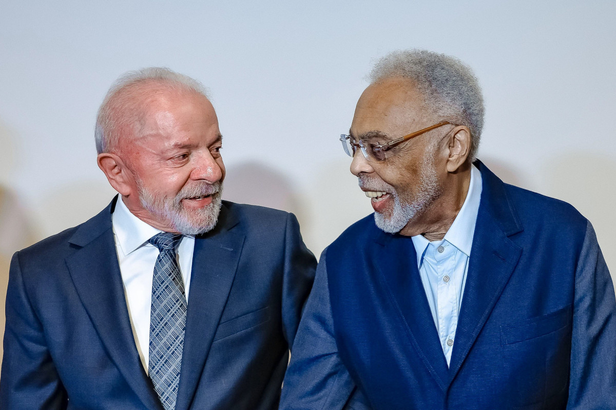 20.05.2025 - Presidente da República, Luiz Inácio Lula da Silva e o Ex-Ministro da Cultura, Cantor e Compositor, Gilberto Gil, durante visita às instalações do Edifício Palácio Gustavo Capanema. Rio de Janeiro - RJ.
Foto: Ricardo Stuckert / PR