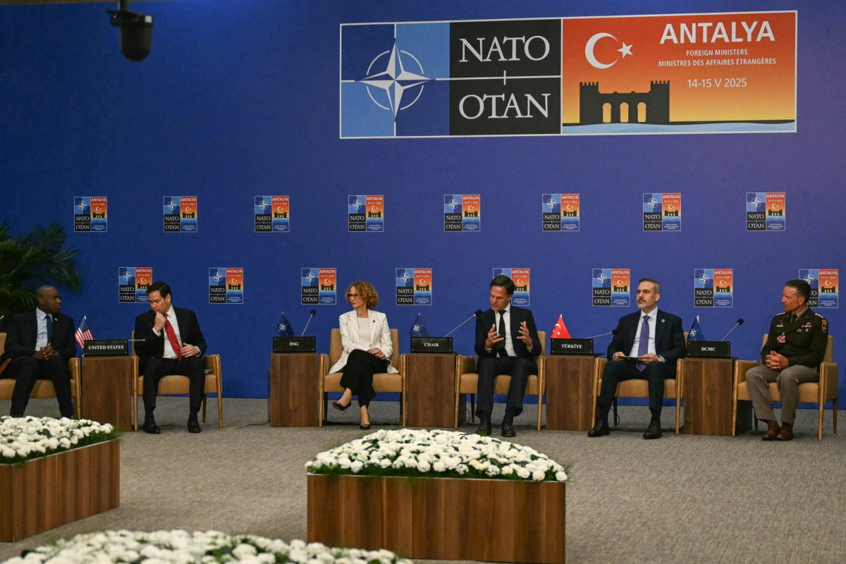  (From L) Britain's Foreign Secretary David Lammy, US Secretary of State Marco Rubio, NATO Deputy Secretary General Radmila Sekerinska, NATO Secretary General Mark Rutte, Turkey's Foreign Minister Hakan Fidan and NATO Deputy Chair of the Military Committee Lieutenant General Andrew M. Rohling take part in an informal meeting of The North Atlantic Treaty Organisation (NATO) foreign ministers ahead of potential peace talks between Ukraine and Russia in Turkey, in Antalya, on May 15, 2025. NATO chief Mark Rutte said that he was 
