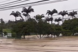 Rio Ipojuca, em Escada
