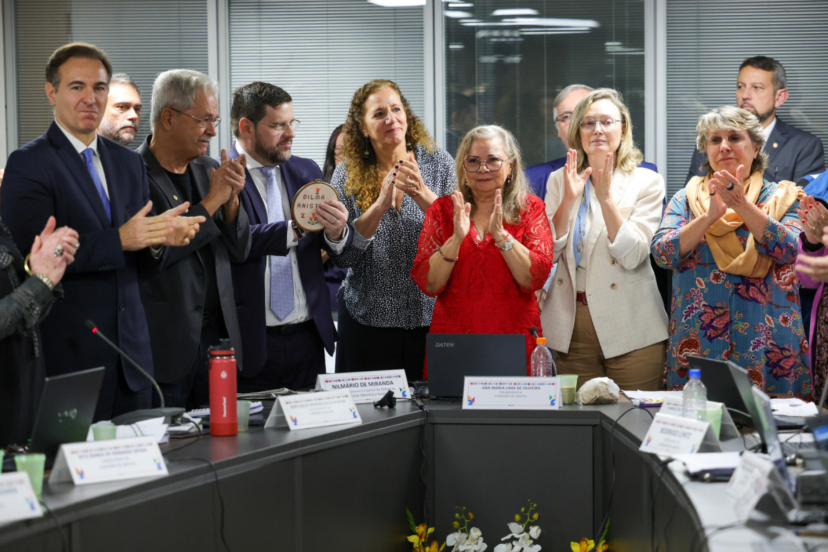 Comissão de Anistia do Ministério dos Direitos Humanos e da Cidadania (MDHC), presidida por Ana Maria Lima de Oliveira (Fabio Rodrigues-Pozzebom/ Agência Brasil) Comissão de Anistia do Ministério dos Direitos Humanos e da Cidadania (MDHC), presidida por Ana Maria Lima de Oliveira/Fabio Rodrigues-Pozzebom/ Agência Brasil