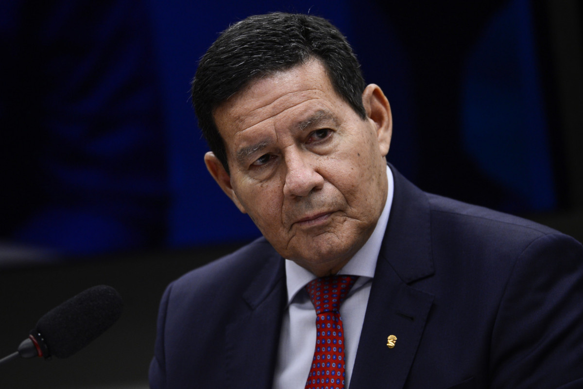 Senador Hamilton Mourão (Marcelo Camargo/Agência Brasil) Senador Hamilton Mourão/Marcelo Camargo/Agência Brasil