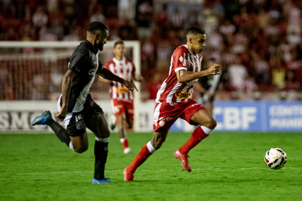 Jogador do Náutico, Arnaldo (Rafael Vieira)
