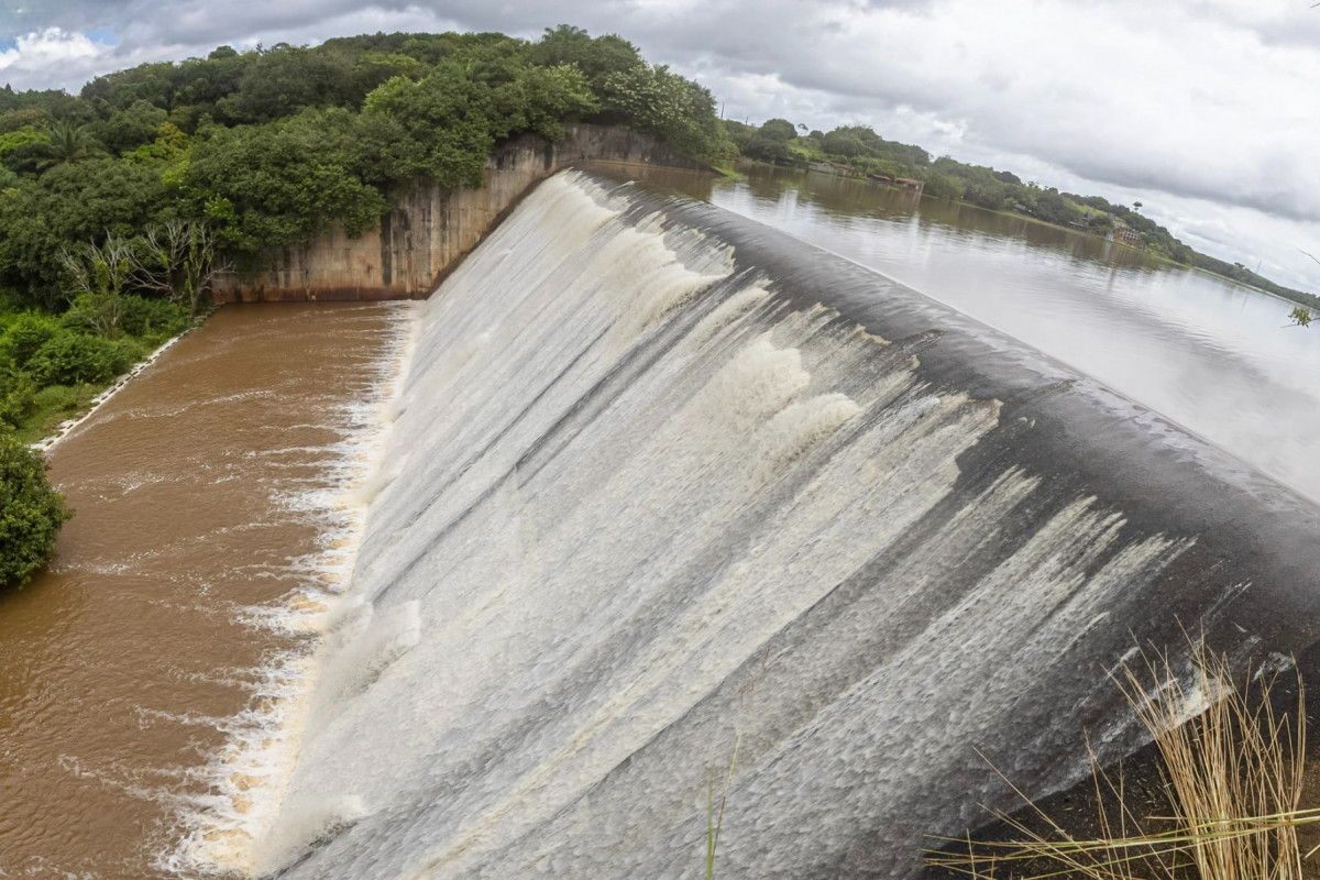 As chuvas registradas nos últimos dias em Pernambuco ainda não trouxeram alívio para algumas barragens localizadas no Agreste, que não conseguiram acumular água/Foto: Compesa