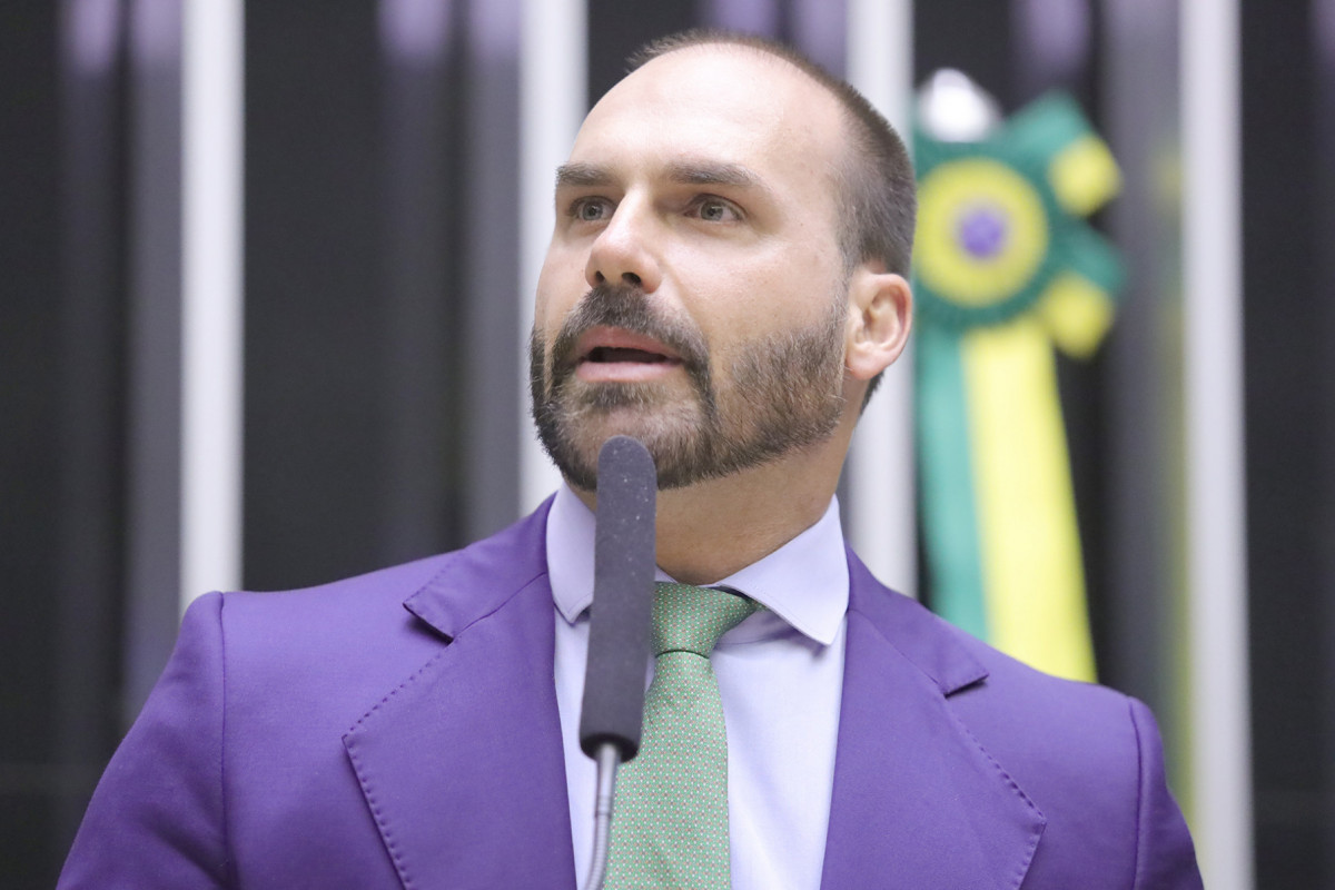 Eduardo Bolsonaro se licenciou do mandato na Câmara e está nos Estados Unidos desde fevereiro/Mario Agra / Câmara dos Deputados