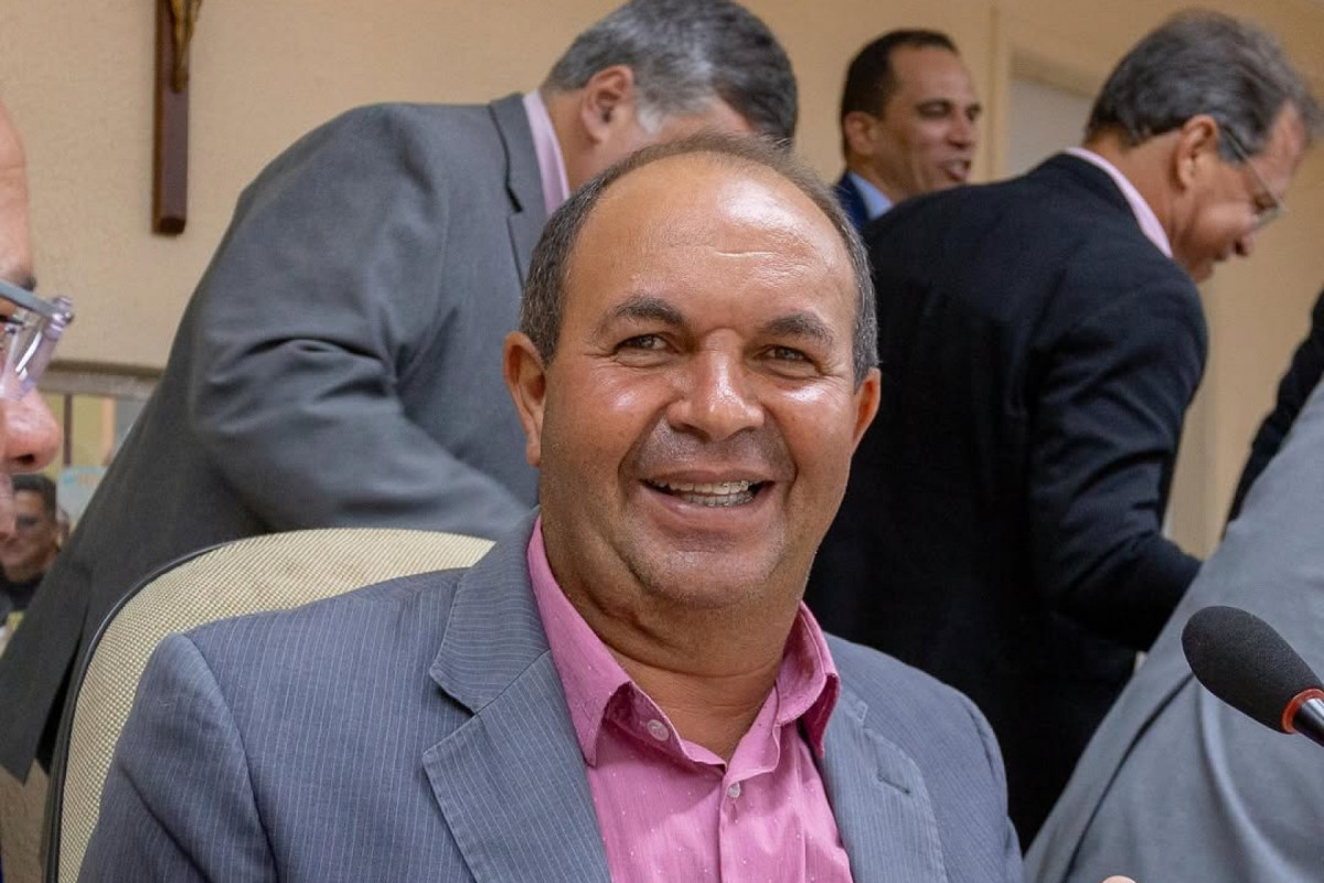 O vereador Charles Darks Rodrigues de Aguiar, o Charles Motorista (PL)