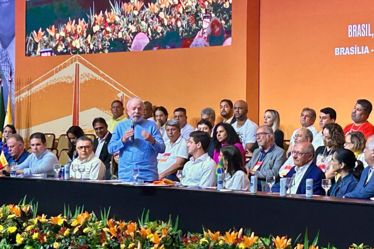 Lula em congresso do PSB (Foto: Blog Dantas Barreto) Lula em congresso do PSB/Foto: Blog Dantas Barreto