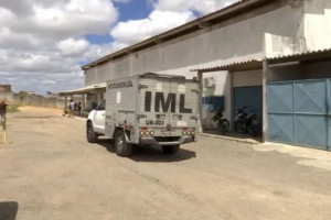 Veiculo do Instituto de Medicina Legal (IML)