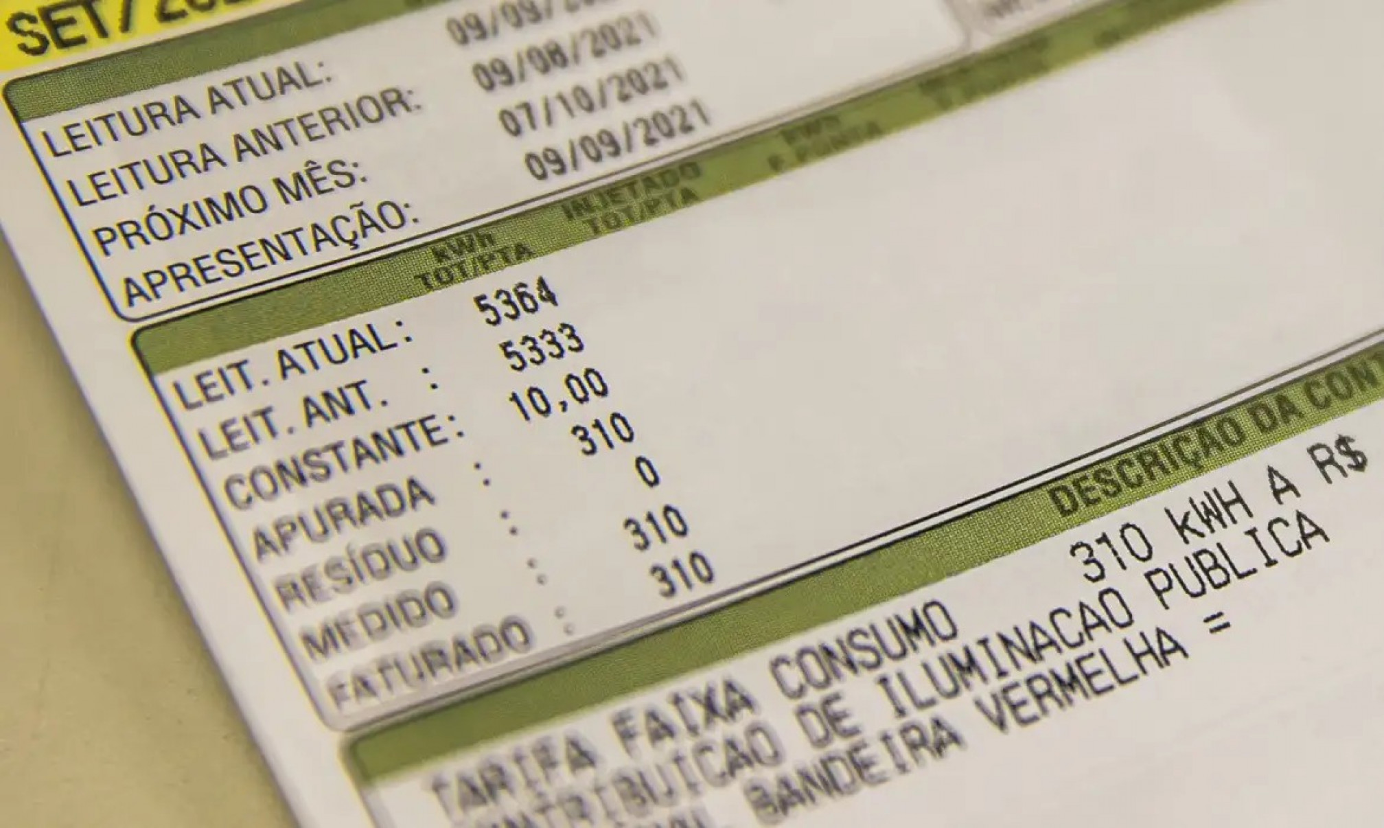 Todos os clientes residenciais da empresa podem participar da promoção de desconto na conta de luz
