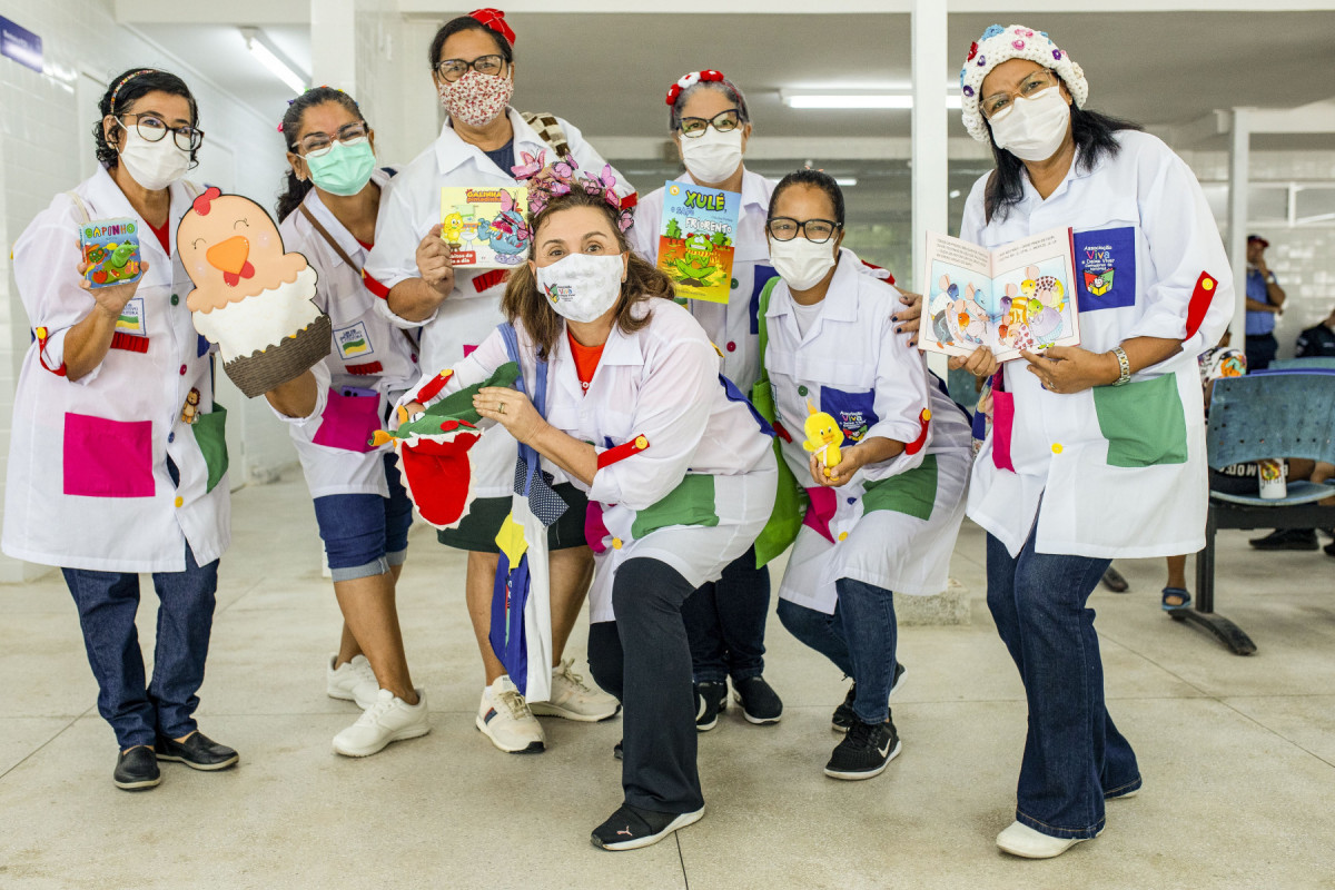 Voluntários da Associação Viva e Deixe Viver