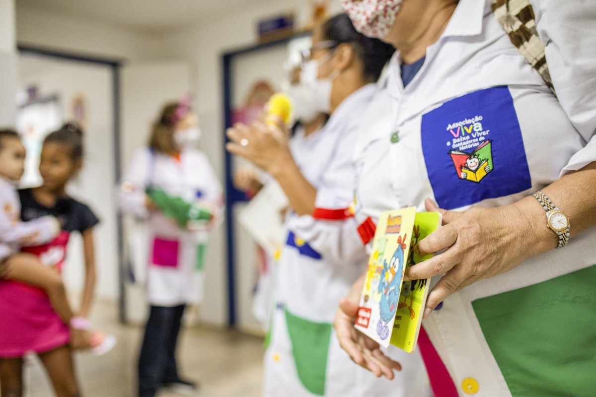 Voluntários da Associação Viva e Deixe Viver