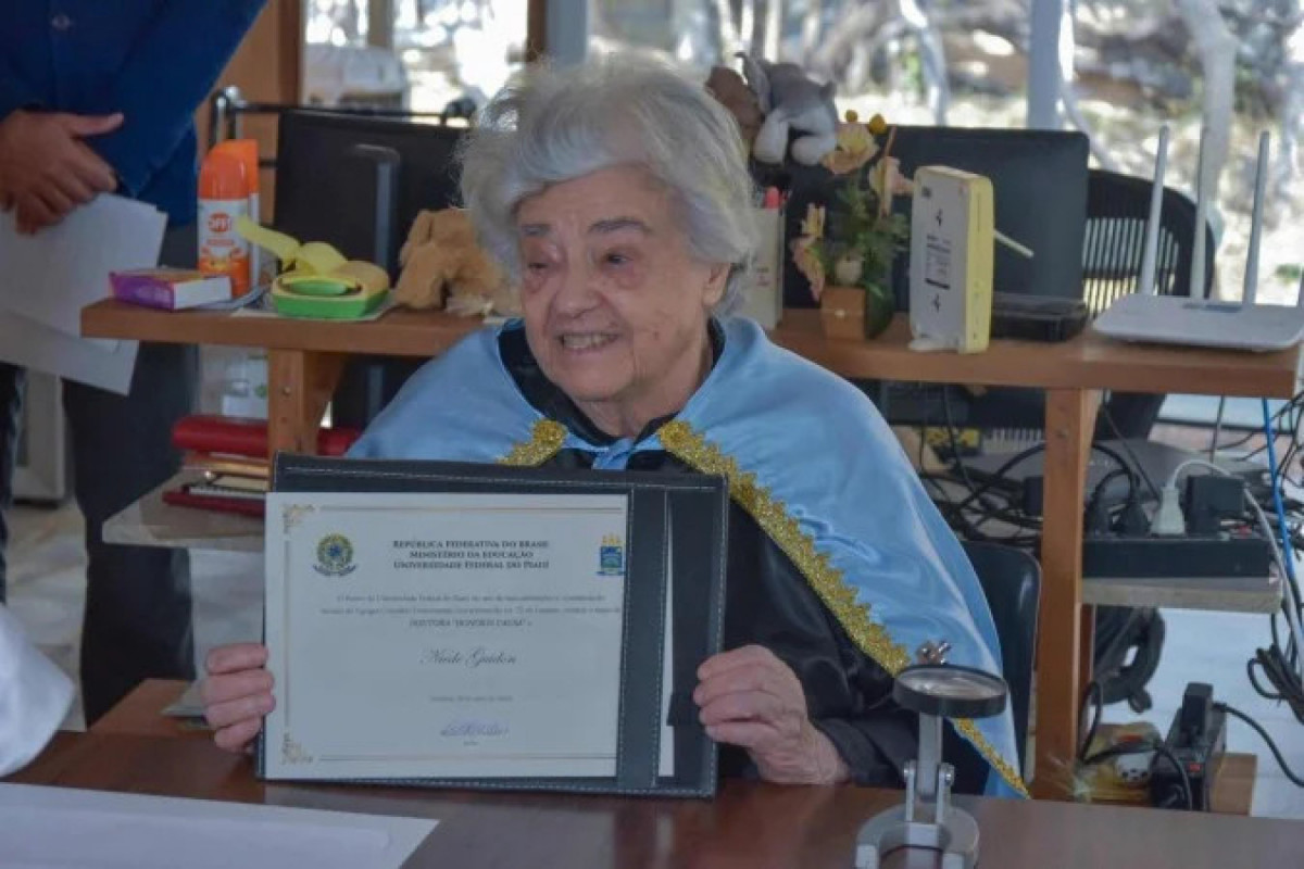 No ano passado, a arqueóloga recebeu o título de Doutora Honoris Causa da Universidade Federal do Piauí (Divulgação/UFPI) No ano passado, a arqueóloga recebeu o título de Doutora Honoris Causa da Universidade Federal do Piauí/Divulgação/UFPI