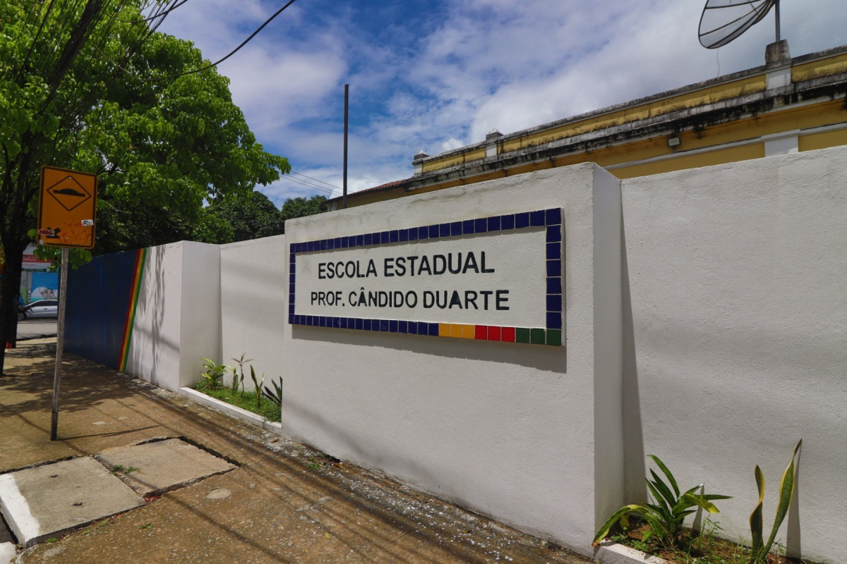 O governo garante que R$ 200 milhões serão destinados para o Investe Escola