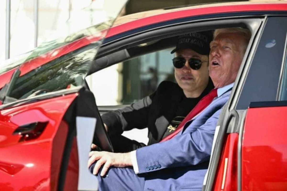 Elon Musk:(à esq.) e Donald Trump (à dir.) (AFP) Elon Musk:(à esq.) e Donald Trump (à dir.)/AFP