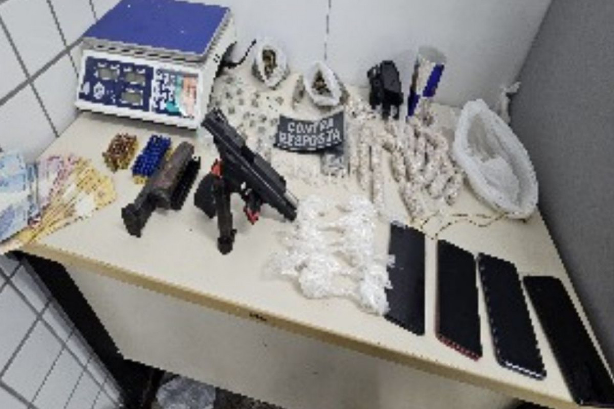 Denúncias anônimas indicaram localização do suspeito (Polícia Militar/divulgação) Denúncias anônimas indicaram localização do suspeito/Polícia Militar/divulgação