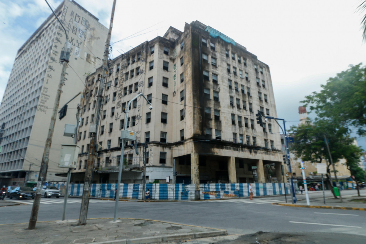 Edifício Brasilar, no bairro de Santo Antônio.