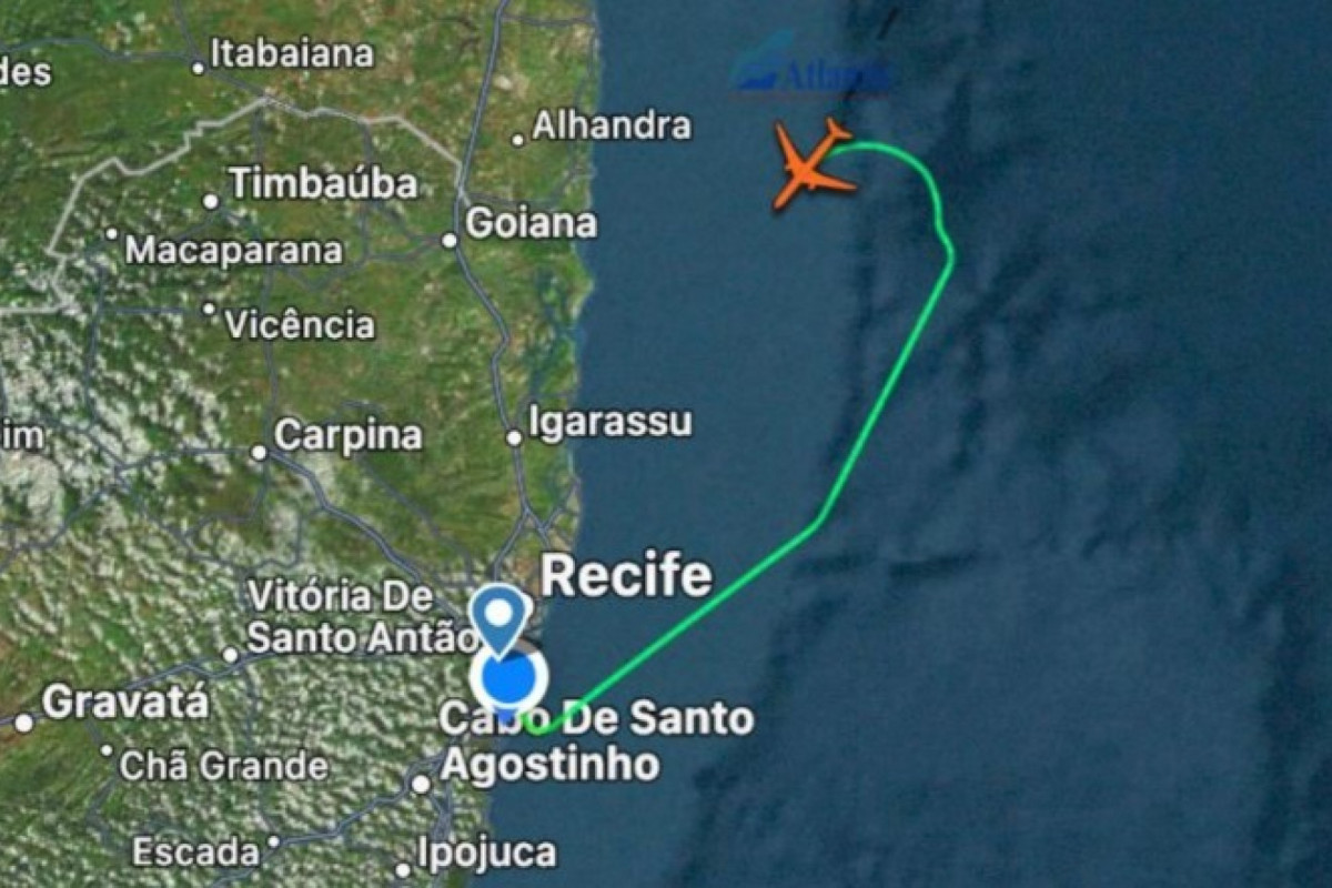 O avião está retornando para o Recife (Foto: Reprodução)