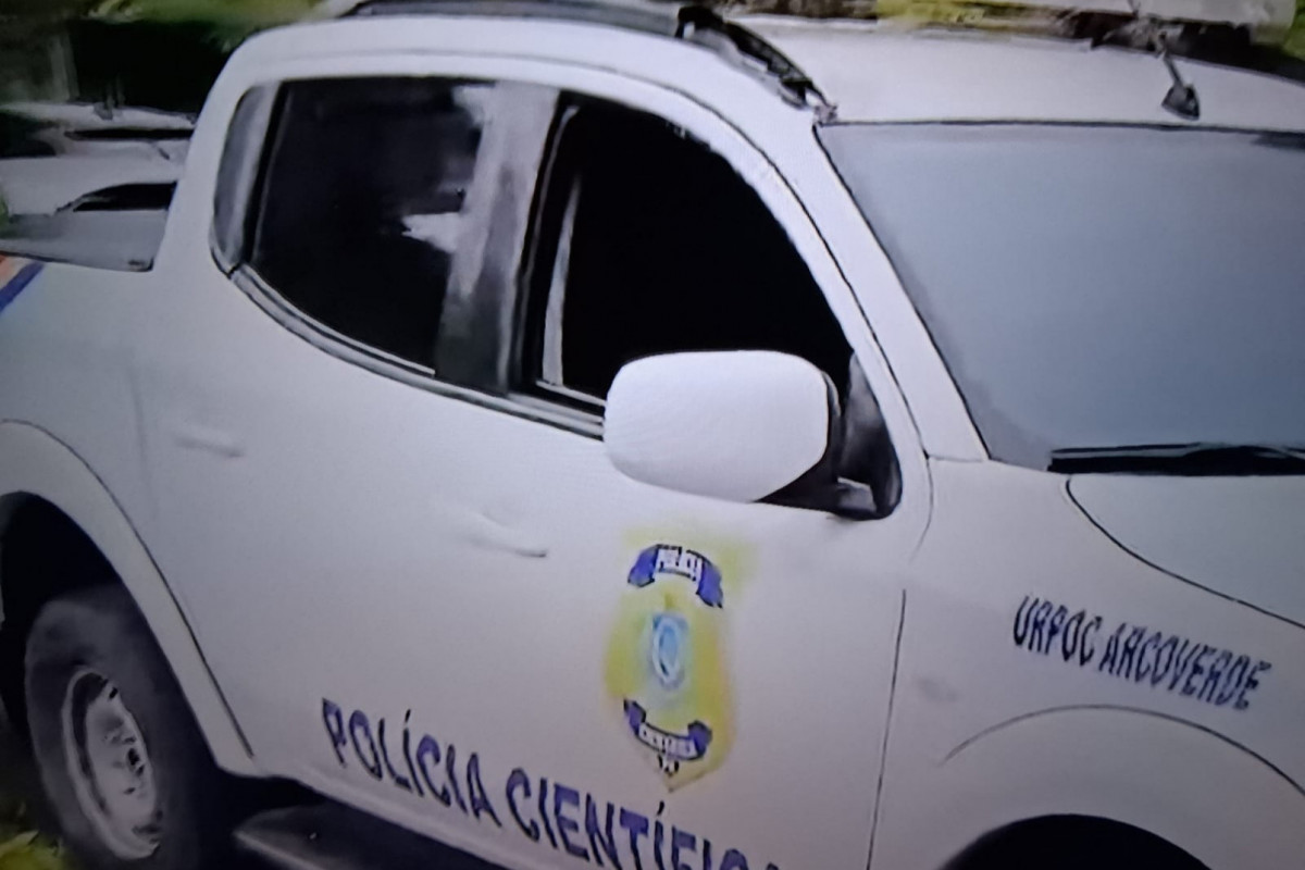 Esse é o terceiro veículo furtado na sede do DHPP (Foto: Reprodução / Redes Sociais) Esse é o terceiro veículo furtado na sede do DHPP/Foto: Reprodução / Redes Sociais