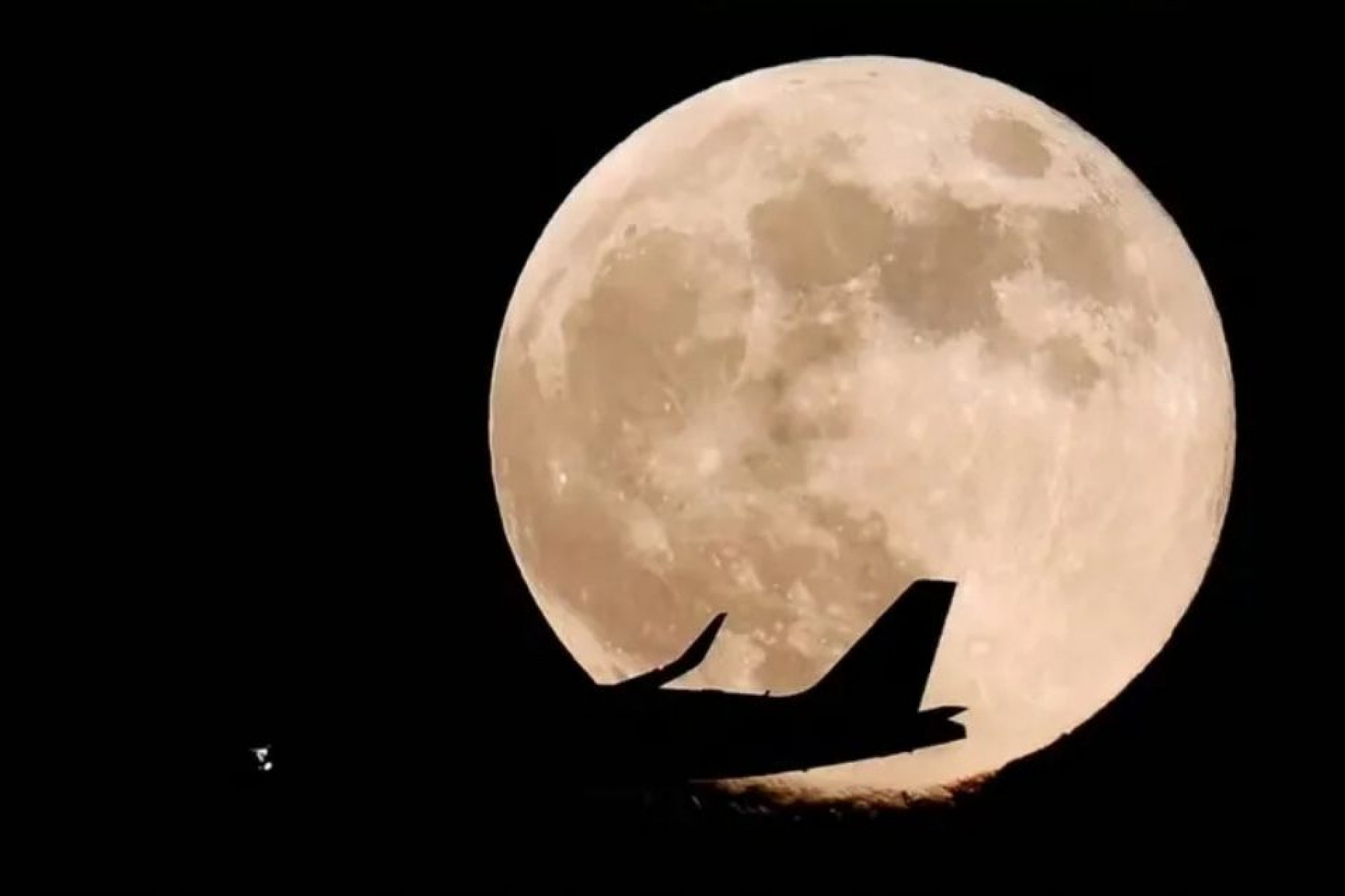 Lua de Morango