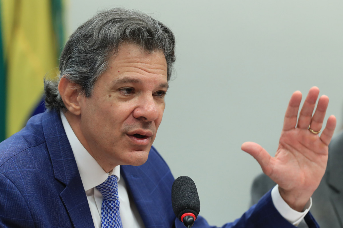 O ministro da Fazenda, Fernando Haddad, durante audiência pública conjunta, promovida pelas comissões de Finanças e Tributação e de Fiscalização Financeira e Controle da Câmara dos Deputados (Lula Marques/Agência Brasil) O ministro da Fazenda, Fernando Haddad, durante audiência pública conjunta, promovida pelas comissões de Finanças e Tributação e de Fiscalização Financeira e Controle da Câmara dos Deputados/Lula Marques/Agência Brasil