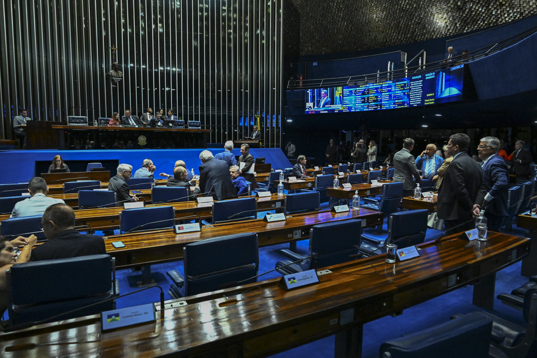Plenário do Senado Federal durante sessão deliberativa ordinária