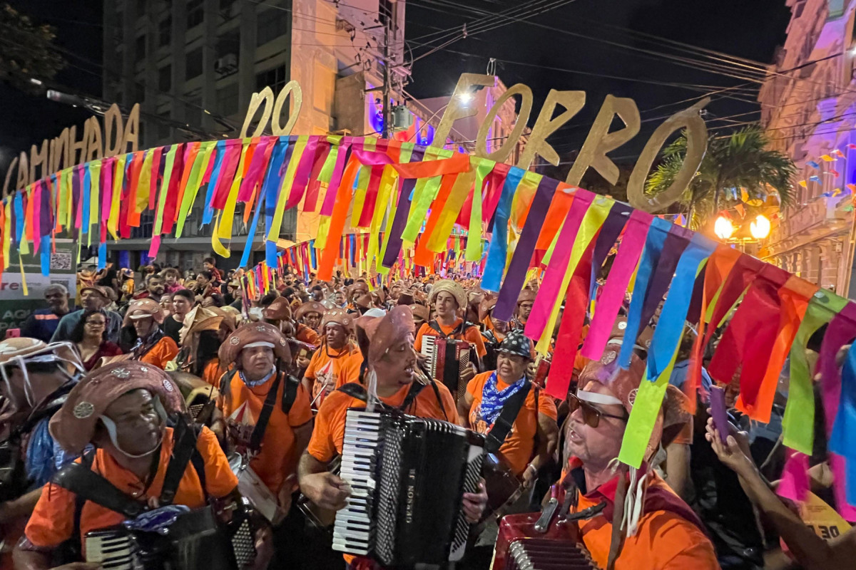 Forrozeiros aproveitam uma das festas mais tradicionais do estado