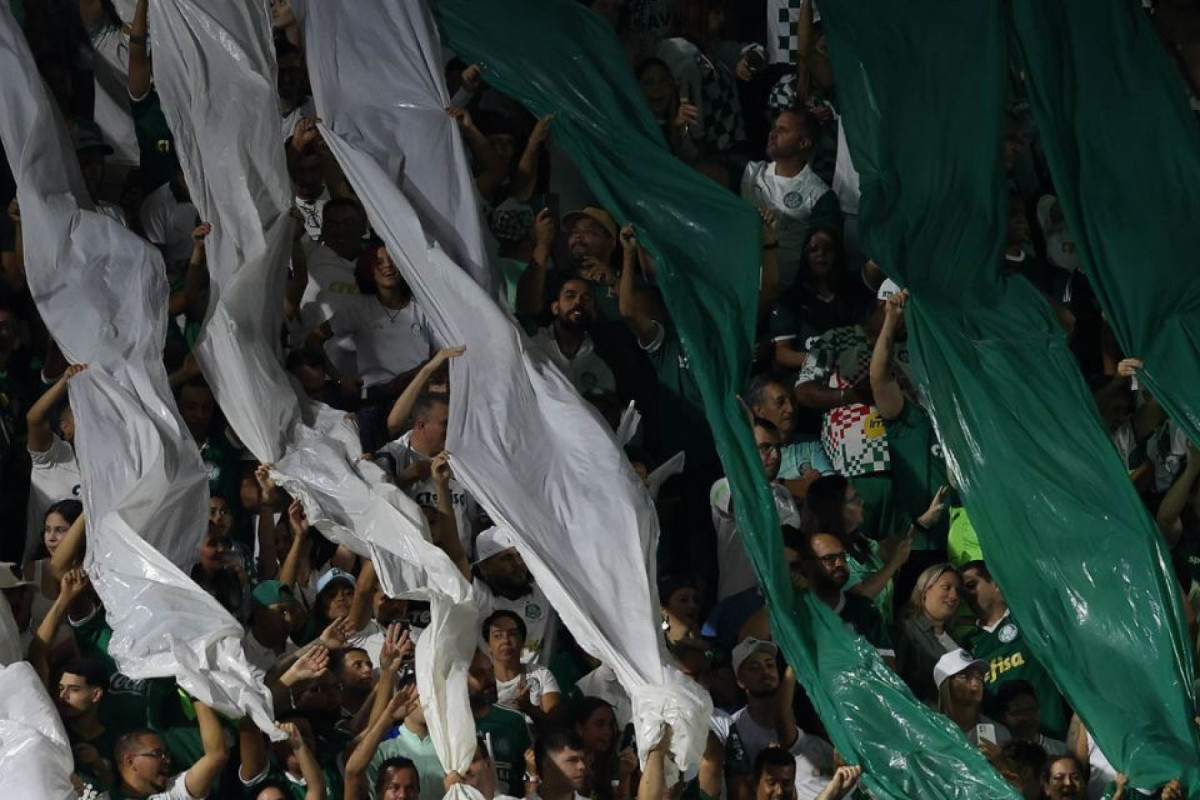 Torcida do Palmeiras (Cesar Greco/Palmeiras) Torcida do Palmeiras/Cesar Greco/Palmeiras