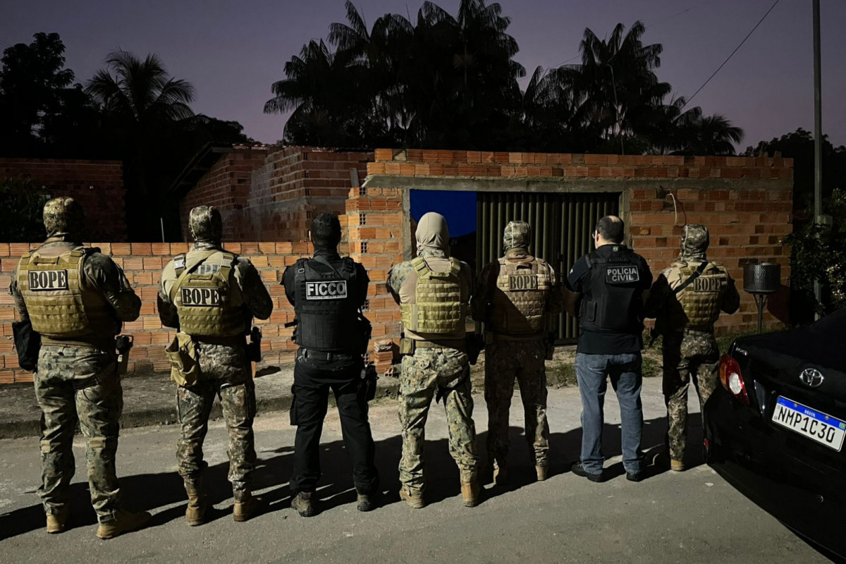 PF prende duas mulheres envolvidas com o Comando Vermelho na RMR (Divulgação/PFPE) PF prende duas mulheres envolvidas com o Comando Vermelho na RMR/Divulgação/PFPE