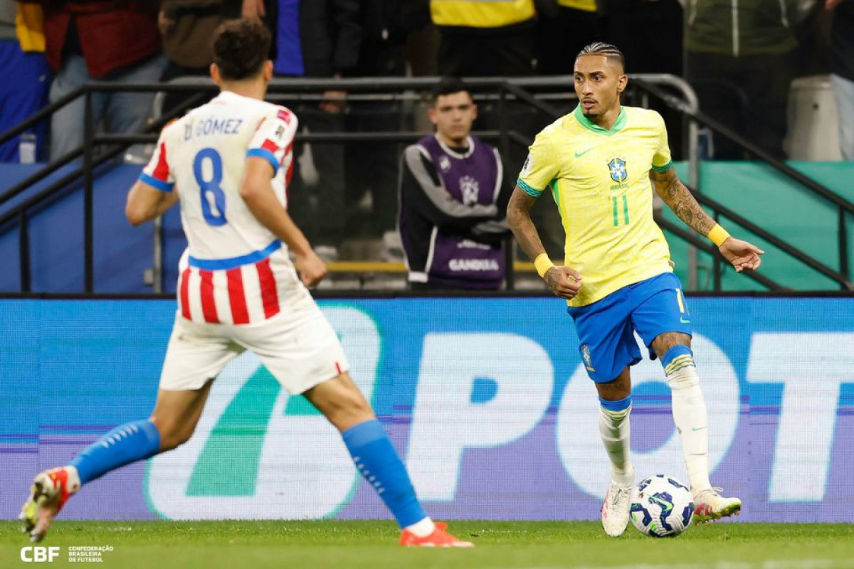 Raphinha acredita que Seleção Brasileira precisa evoluir para a disputa do Mundial (Rafael Ribeiro/CBF) Raphinha acredita que Seleção Brasileira precisa evoluir para a disputa do Mundial /Rafael Ribeiro/CBF