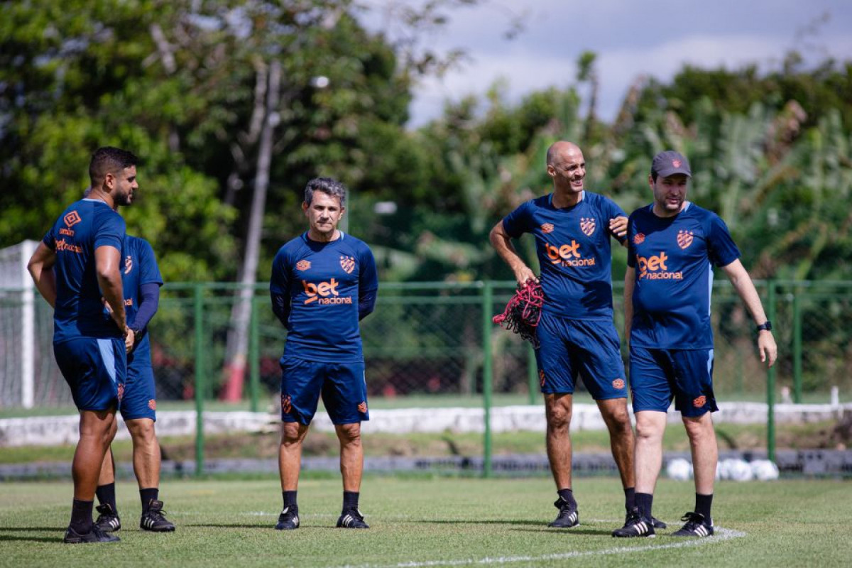 Comissão técnica do Sport (Paulo Paiva/Sport Recife) Comissão técnica do Sport/Paulo Paiva/Sport Recife