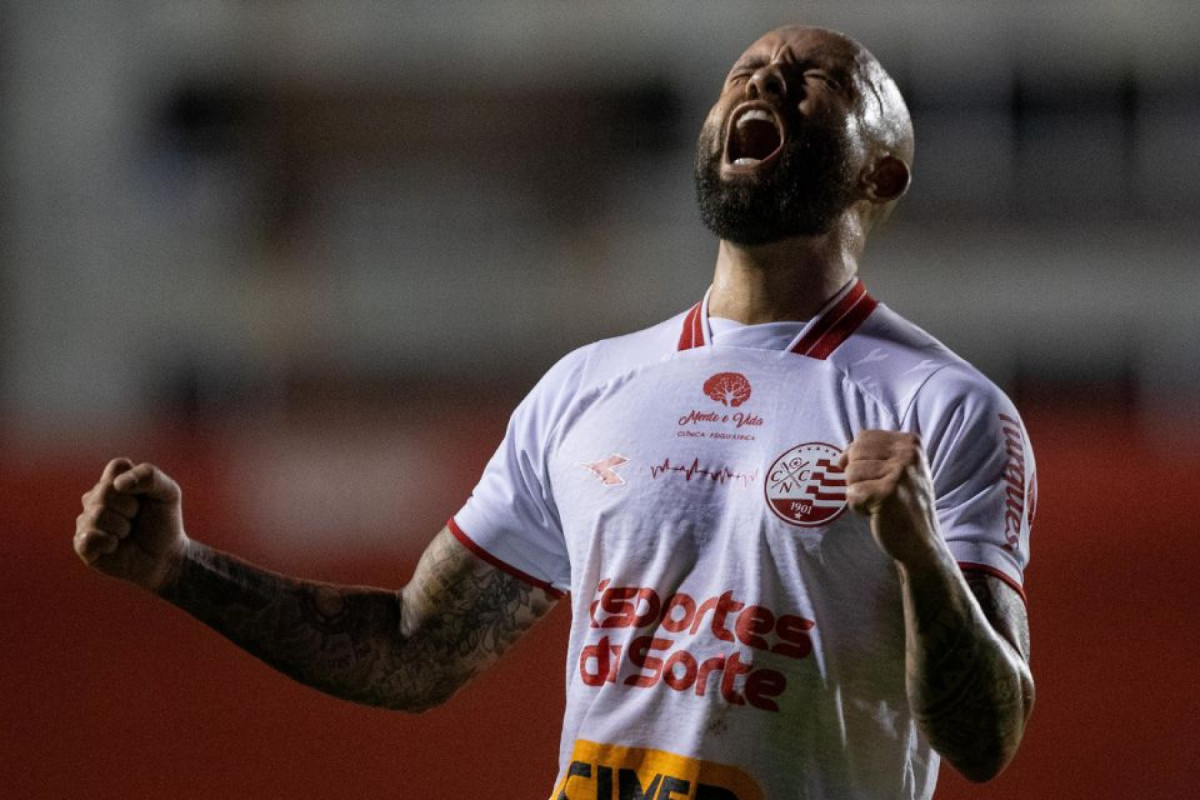 Patrick Allan marcou na vitória do Náutico contra o Maringá (Rafael Vieira/ DP Foto) Patrick Allan marcou na vitória do Náutico contra o Maringá/Rafael Vieira/ DP Foto